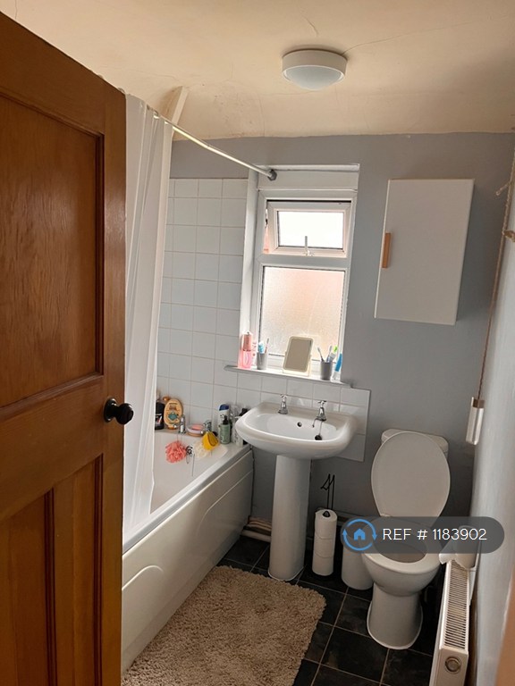 3 bedroom house in Reedman Road, Long Eaton, NG10 (3 bed) (#1183902)