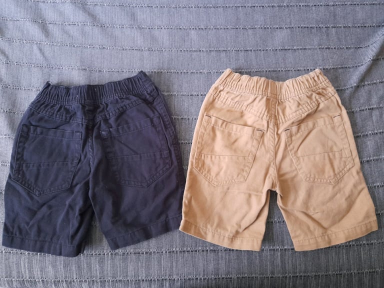 Boys 3-4 Shorts NEW