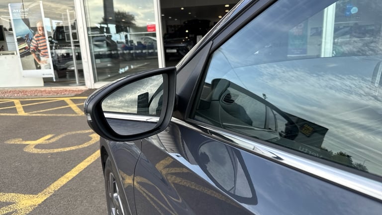 2024 Hyundai BAYON 1.0 TGDi Premium 5dr DCT Petrol Hatchback Hatchback Petrol Automatic