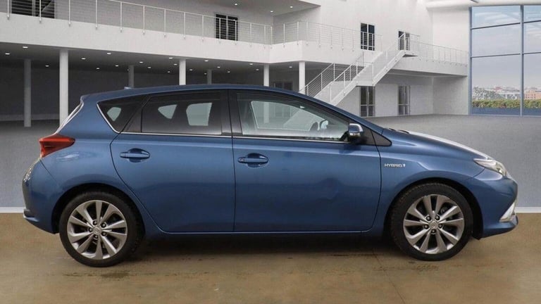 TOYOTA AURIS 1.8 VVT-h Excel CVT Euro 6 (s/s) 5dr (Safety Sense) 2017