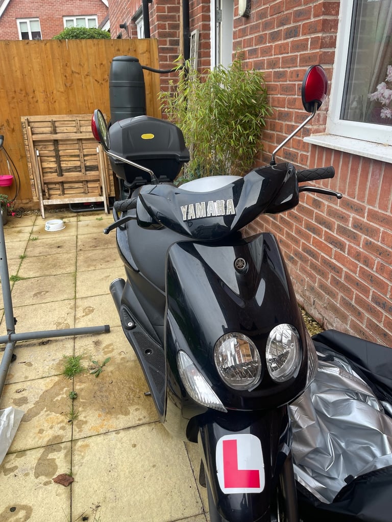 Moped / Scooter Yamaha, YN, 2017, 49 (cc)