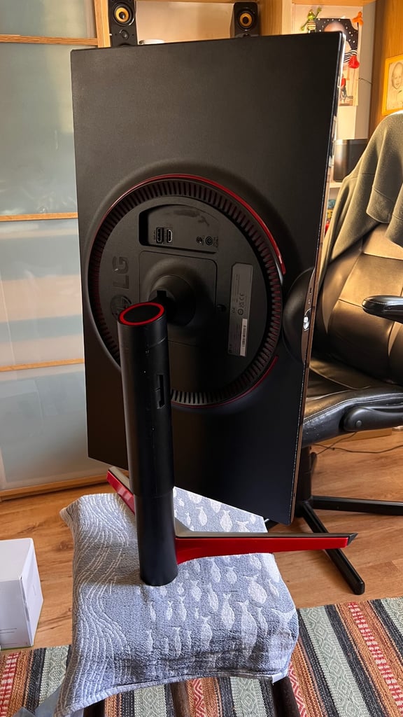 2 x LG UltraGear 27GL63T-B Gaming Monitor 27-inch FHD 1920x1080 144Hz Ims