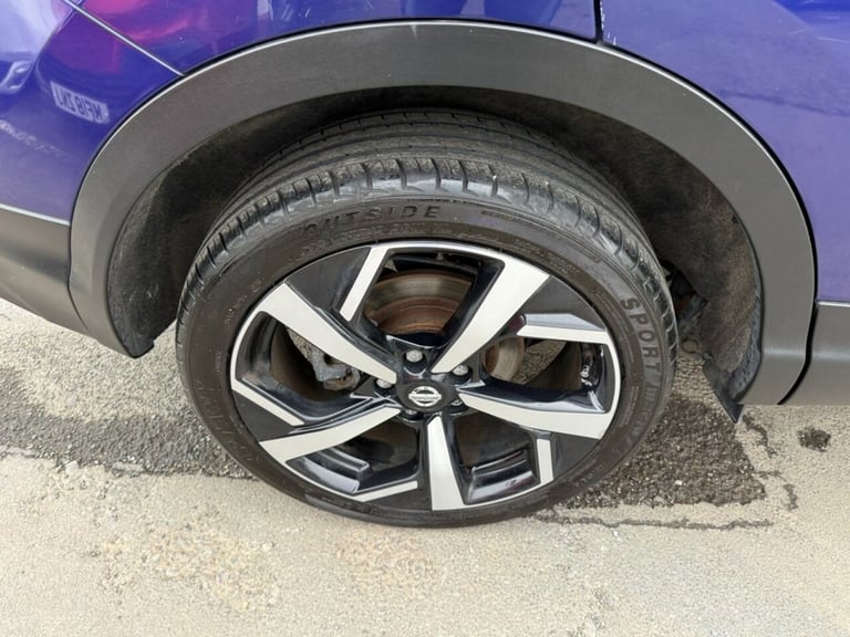 2017 Nissan Qashqai 1.2 Petrol (DIG-T), Tekna Edition, Manual, Euro 6,  HATCHBACK Petrol Manual