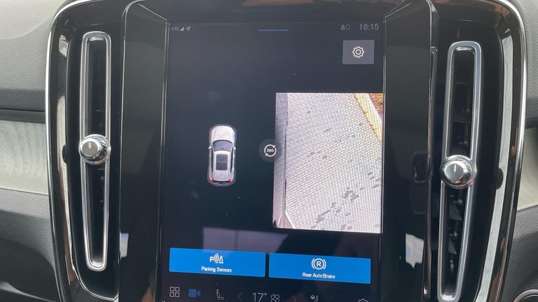 2024 Volvo XC40 Ultra B3 Mild hybrid ESTATE Petrol/Electric Hybrid Automatic