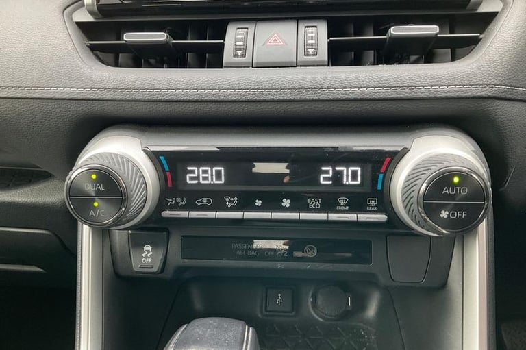 2020 Toyota RAV4 2.5 VVT-i Hybrid Design 5dr CVT**REAR CAMERA - FRONT &amp; REAR SENSORS - POWER ...