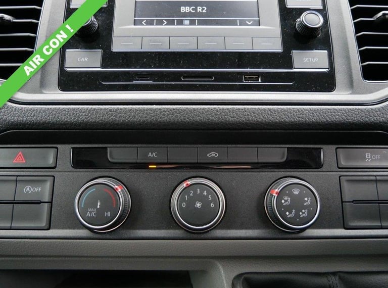 2024 VOLKSWAGEN CRAFTER CR35 2.0 TDI 140 BHP ETG LUTON ( TAIL-LIFT / AIR CON )