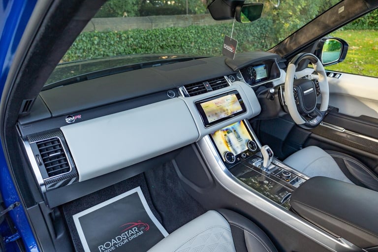 2022 Land Rover Range Rover Sport 5.0 P575 S/C SVR Carbon Edition 5dr Auto ESTATE PETROL Automatic