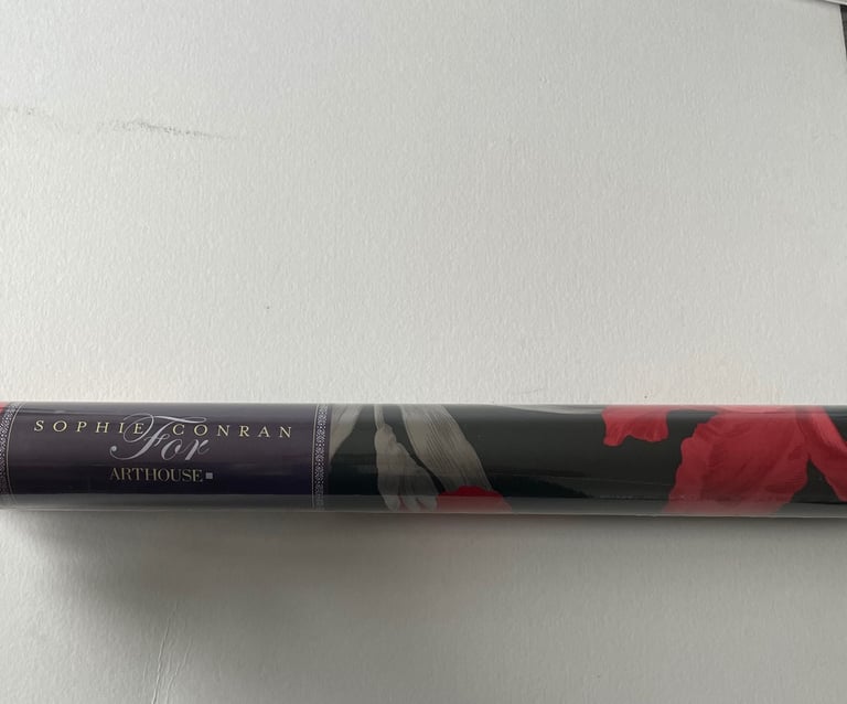 image for 7 Rolls Brand New Sophie Conran Red Fleur Wallpaper