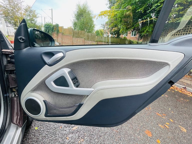 Smart, FORTWO COUPE, Coupe, 2010, Semi-Auto, 999 (cc), 2 doors