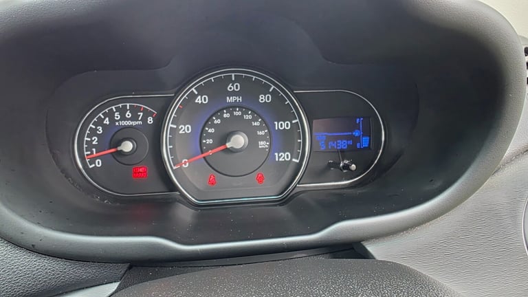 2013 Hyundai i10 1.2 Classic 5dr HATCHBACK Petrol Manual