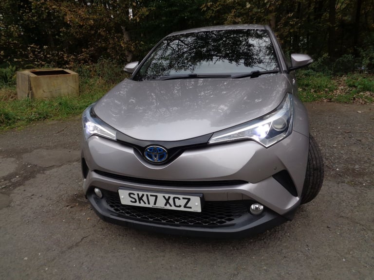 Toyota, C-HR, Hatchback, 2017, Other, 1798 (cc), 5 doors