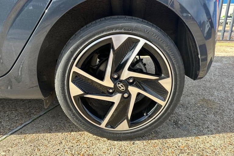 2024 Hyundai i10 1.0 [63] Premium 5dr Auto [Nav] Hatchback Petrol Manual