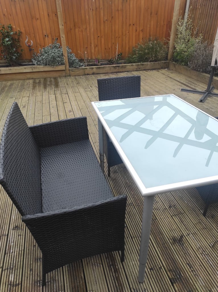 Garden furniture 