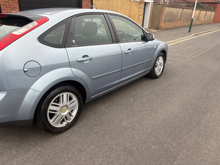 Ford, FOCUS, Hatchback, 2005, Manual, 1999 (cc), 5 doors