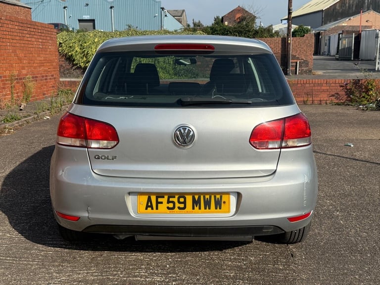 2009 Volkswagen Golf 1.4 S 5dr HATCHBACK Petrol Manual - Image 4