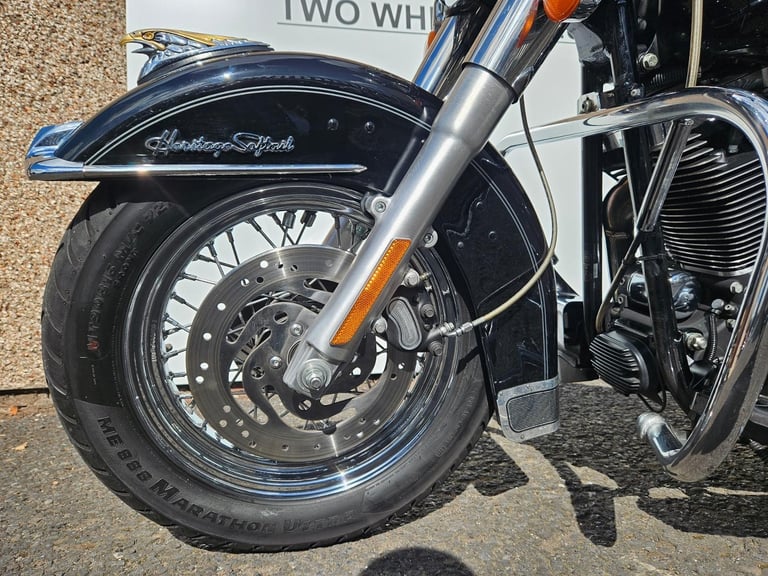 Harley-Davidson FLSTCI 1450 heritage softail classic 