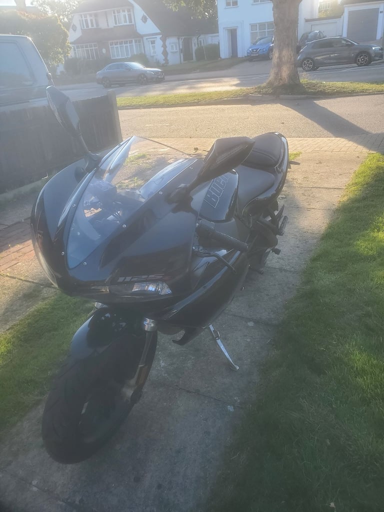 Buell, 1125R, 2010, 1125 (cc)