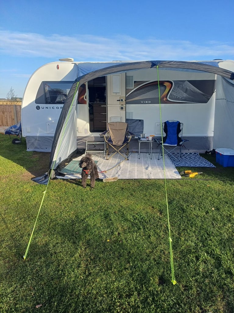 Berger blow up caravan sun canopy 