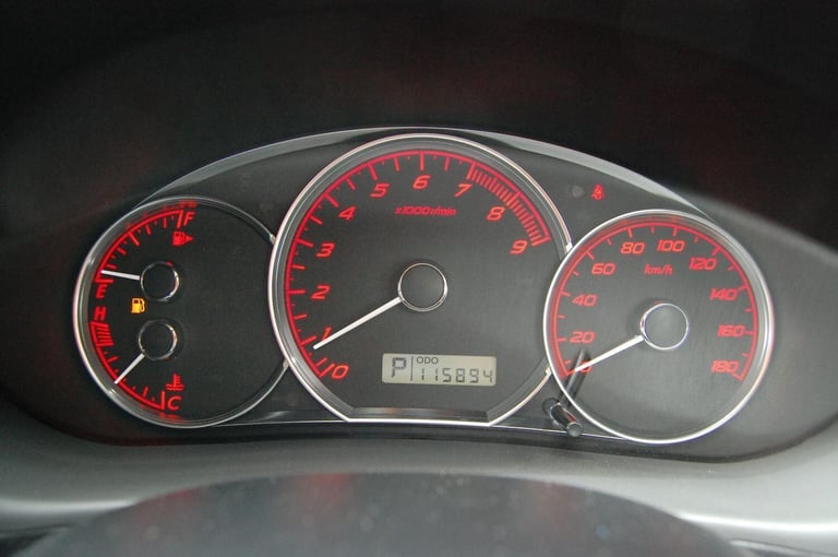 SUBARU IMPREZA IMPREZA 2.0GT Silver Auto Petrol 2009