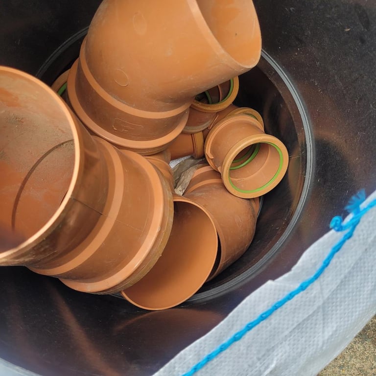 New Drainage Risers Chambers & Fittings 110 & 160mm