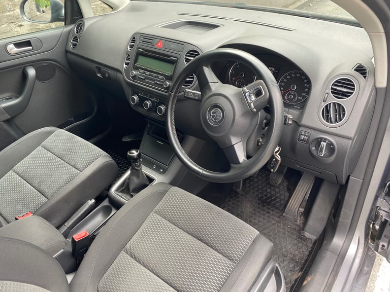 Volkswagen, GOLF PLUS, Hatchback, 2010, Manual, 1598 (cc), 5 doors