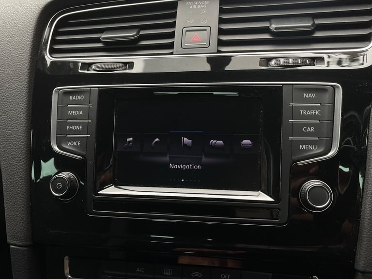 2015 Volkswagen Golf 2.0 TDI BlueMotion Tech GT DSG Euro 5 (s/s) 5dr ESTATE Diesel Automatic