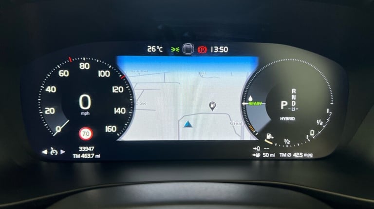 2021 Volvo XC40 Recharge R-Design, T5 plug-in hybrid (Power Tailgate, Sensus Navigation) Estate P...