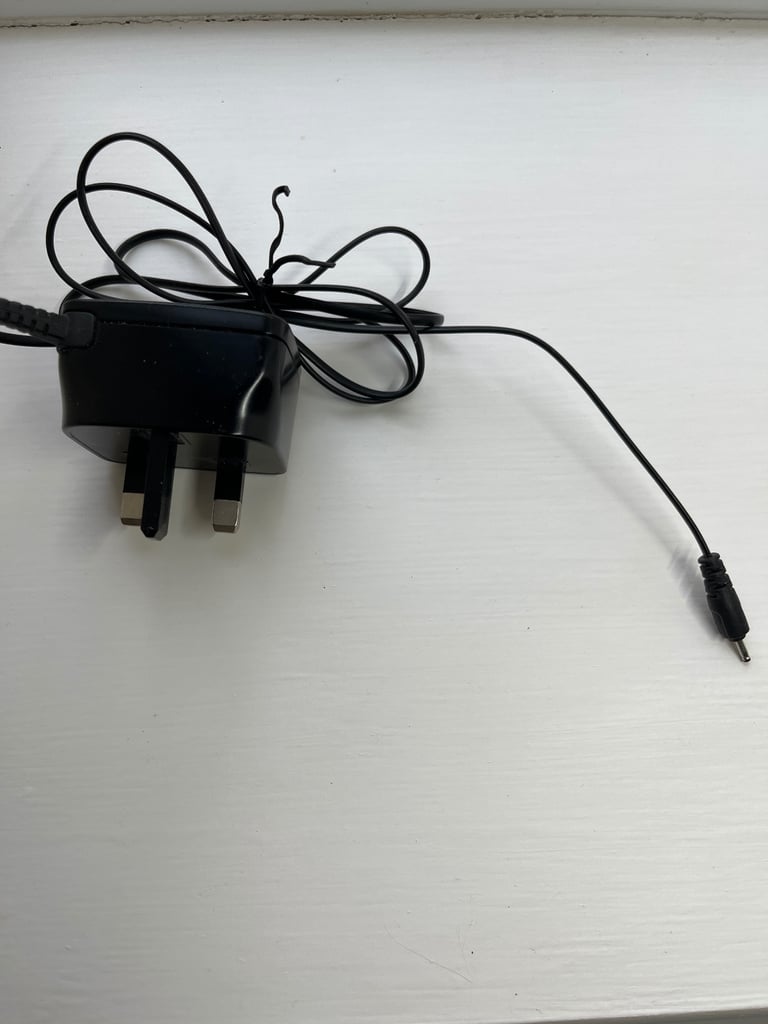Nokia AC-3X phone charger
