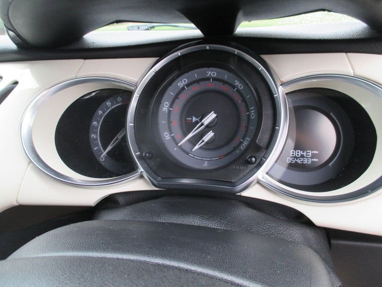 2018 DS Automobiles DS 3 1.2 PureTech Cafe Racer Euro 6 (s/s) 3dr HATCHBACK Petrol Manual