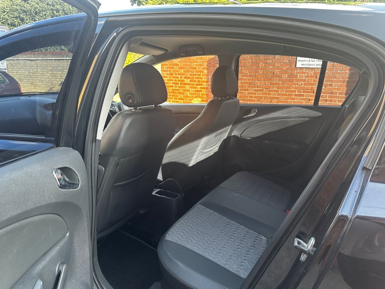 Vauxhall, CORSA, Hatchback, 2011, Manual, 1398 (cc),5 doors - Image 19