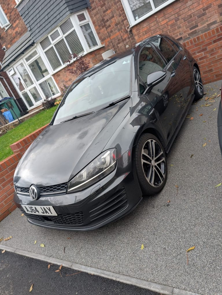 image for Volkswagen, GOLF, Hatchback, 2014, Manual, 1968 (cc), 5 doors