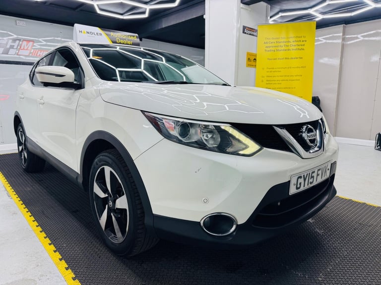 2015 Nissan Qashqai 1.5 dCi n-tec 2WD Euro 5 (s/s) 5dr HATCHBACK Diesel Manual