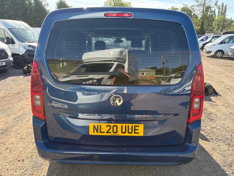 2020 Vauxhall Combo Life 1.5 Turbo D Energy XL 5dr [7 seat] MPV DIESEL Manual