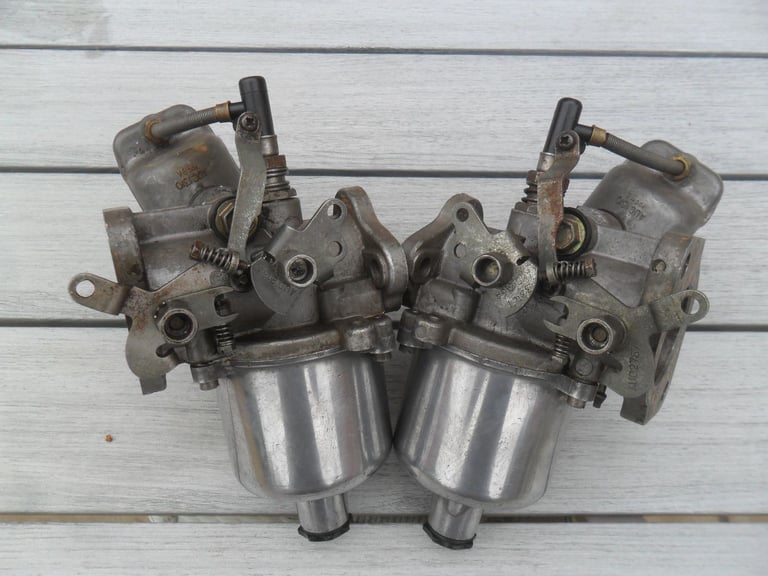 Twin Carbs
