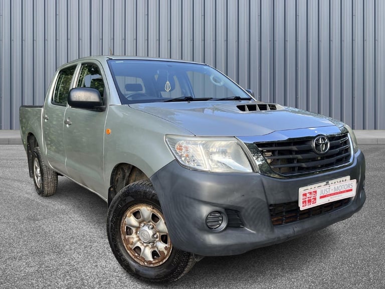 image for 2013 Toyota Hilux 2.5 D-4D HL2 4WD Euro 5 4dr PICK UP Diesel Manual