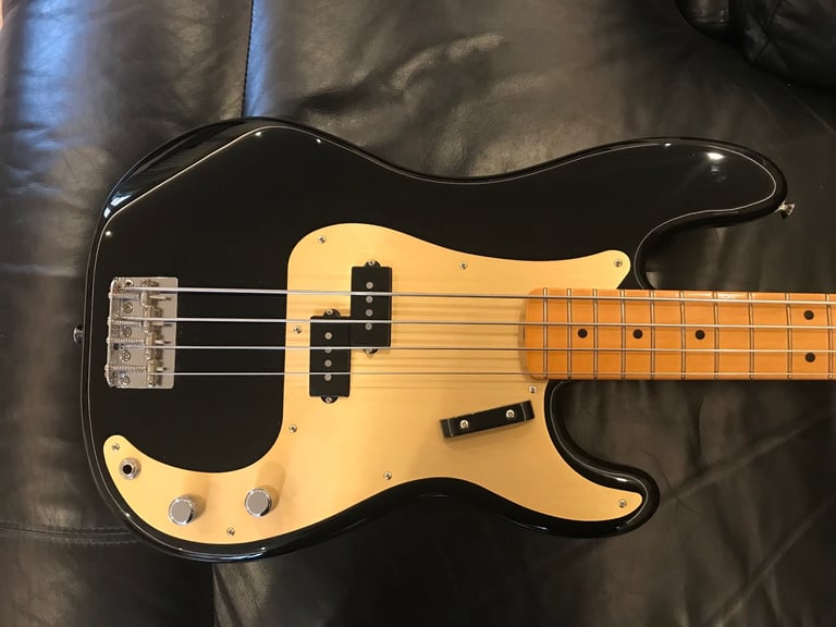 Fender Vintera® II '50s Precision Bass Guitar®, Maple Fingerboard, Black, 2023, cool 😎 