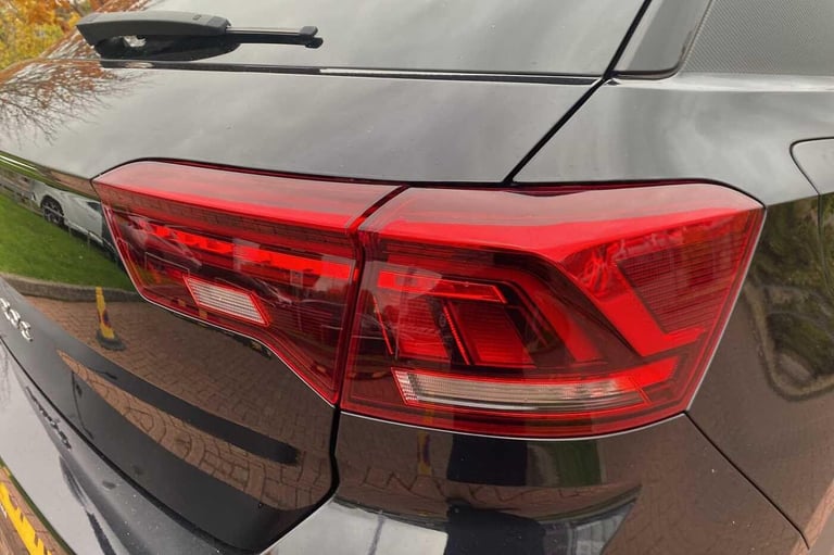 2023 Volkswagen T-Roc 1.5 TSI R-Line 5dr DSG HATCHBACK Petrol Automatic
