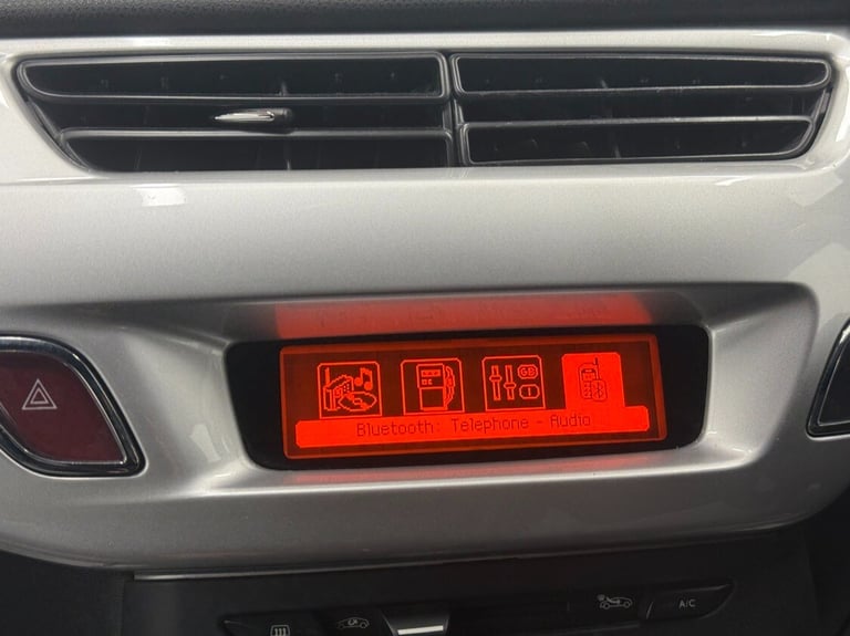 2010 Citroen DS3 1.4 VTi 16V DSign 3dr - LTD EDITION PASTEL BLEU - CRUISE - A/C - FSH HATCHBACK P...