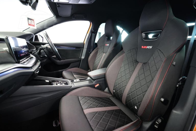 SKODA OCTAVIA 1.4 TSI iV 13kWh vRS DSG Euro 6 (s/s) 5dr 2024