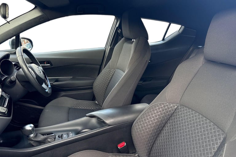 2022 Toyota C-HR 1.8 VVT-h Icon CVT Euro 6 (s/s) 5dr SUV PETROL/ELECTRIC Automatic