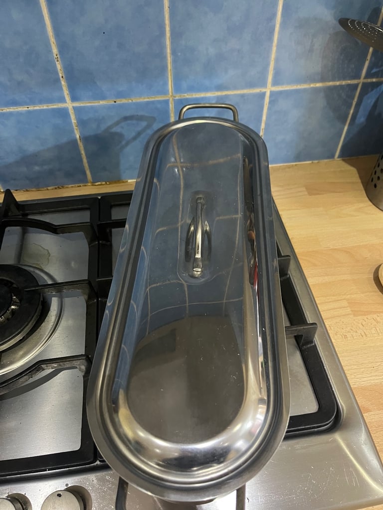 image for Fish kettle