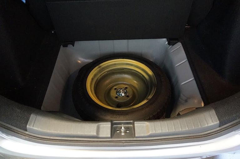 2017 Honda Jazz 1.3 i-VTEC SE Hatchback 5dr Petrol CVT Euro 6 (s/s) (102 ps) Hatchback Petrol Aut...