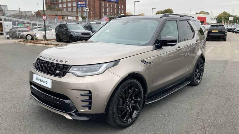 2022 Land Rover Discovery 3.0 D300 R-Dynamic SE 5dr Auto Diesel Station Wagon Station Wagon Diese...