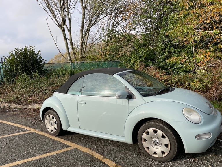 VW BEETLE 1.6 CONVERTIBLE 04 REG BLUE 2 DOOR 12 MONTHS MOT SERVICE HISTORY LOW INSURANCE