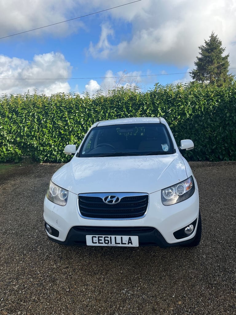 Hyundai, SANTA FE, Style, CRDi, Estate, 4WD, 7 seats, 2011 (61), Manual, 2199 (cc), 5 doors