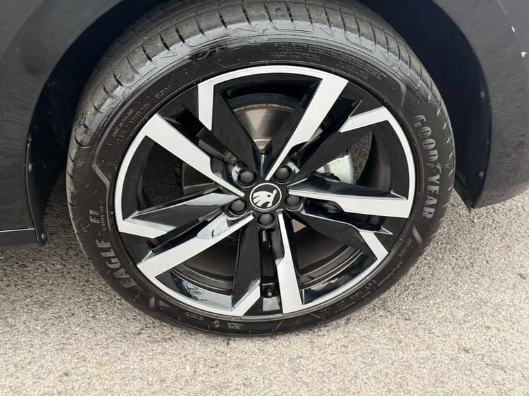 2025 Skoda Kamiq 1.5 TSI Monte Carlo Edition 5dr Manual SUV Petrol Manual