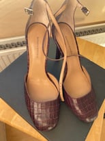 Elegant Banana Republic Leather Heels, NEW, UK 6, Oxblood 8.5