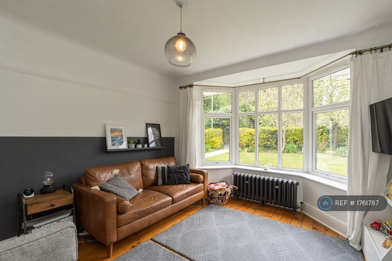 3 bedroom house in Main Street, Halton, Runcorn, WA7 (3 bed) (#1761787)