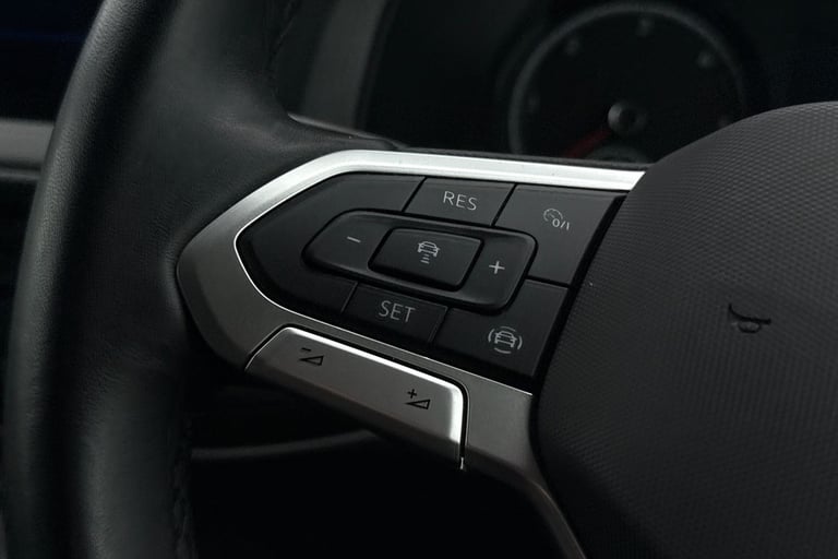 2024 Volkswagen Transporter 2.0 TDI 110 Highline Van Van Manual