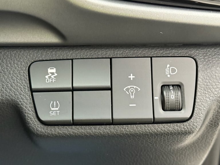 2019 69 KIA STONIC 1.0 T-GDI MAXX SUV 5DR PETROL MANUAL EURO 6 (S/S) (118 BHP)